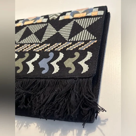 Stella & Dot Taj Clutch Cotton Credit Card Slots Snap Closure Black Embroidery - Picture 8 of 11